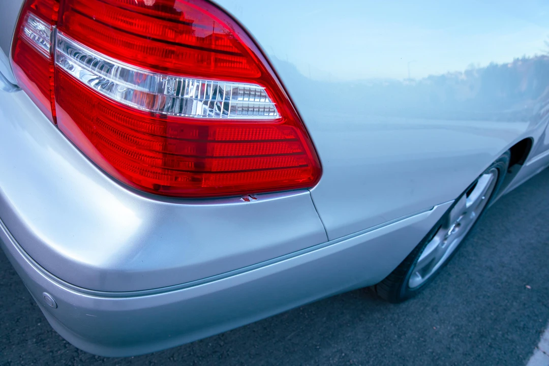 2006 Lexus LS 3rd Gen - Image 25 of 31