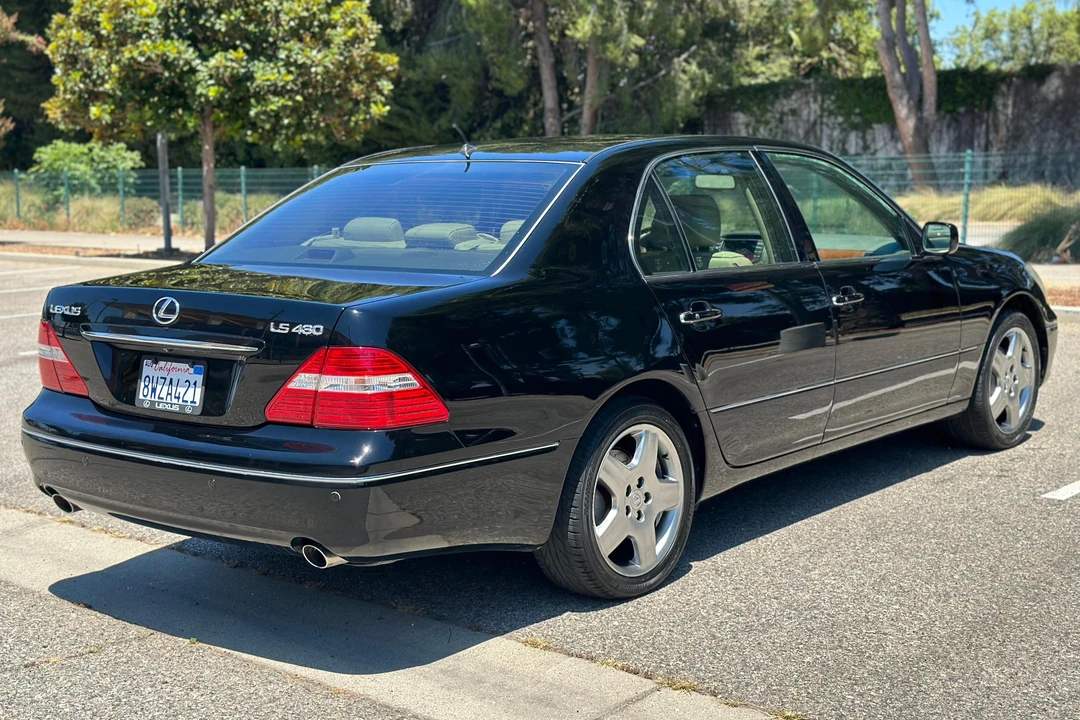 2006 Lexus LS 3rd Gen - Image 5 of 6