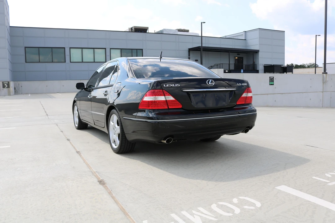2006 Lexus LS 3rd Gen - Image 14 of 21