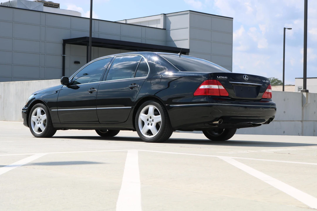 2006 Lexus LS 3rd Gen - Image 13 of 21