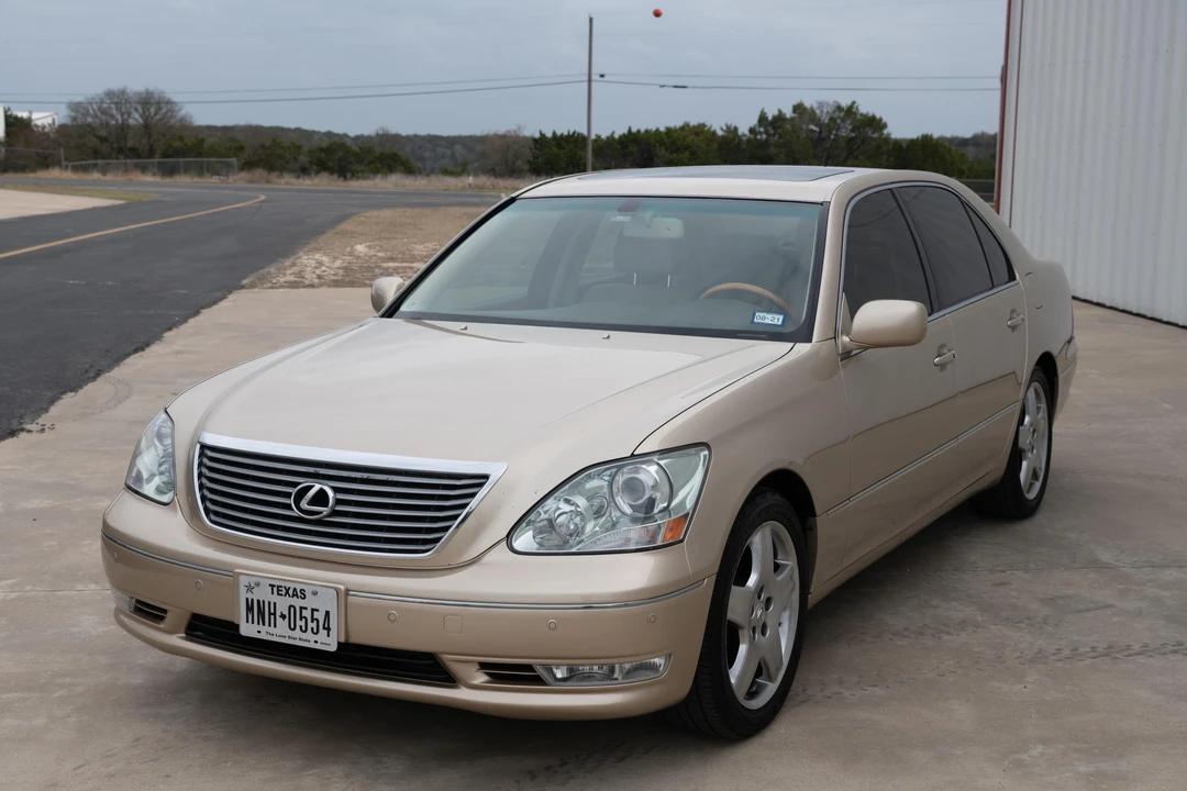 2006 Lexus LS 3rd Gen - Image 7 of 31