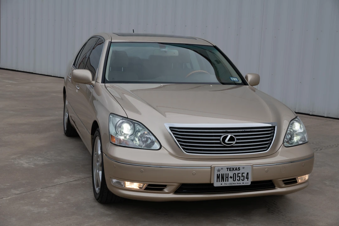 2006 Lexus LS 3rd Gen - Image 25 of 31