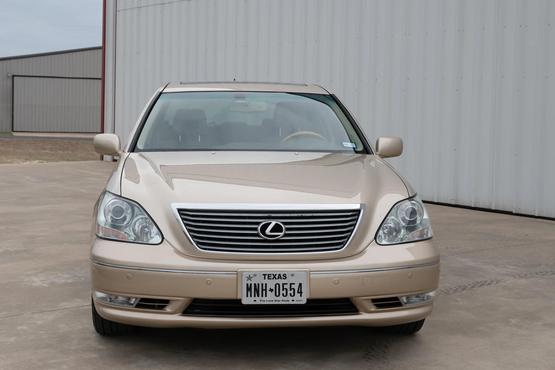 2006 Lexus LS 3rd Gen - Image 6 of 31