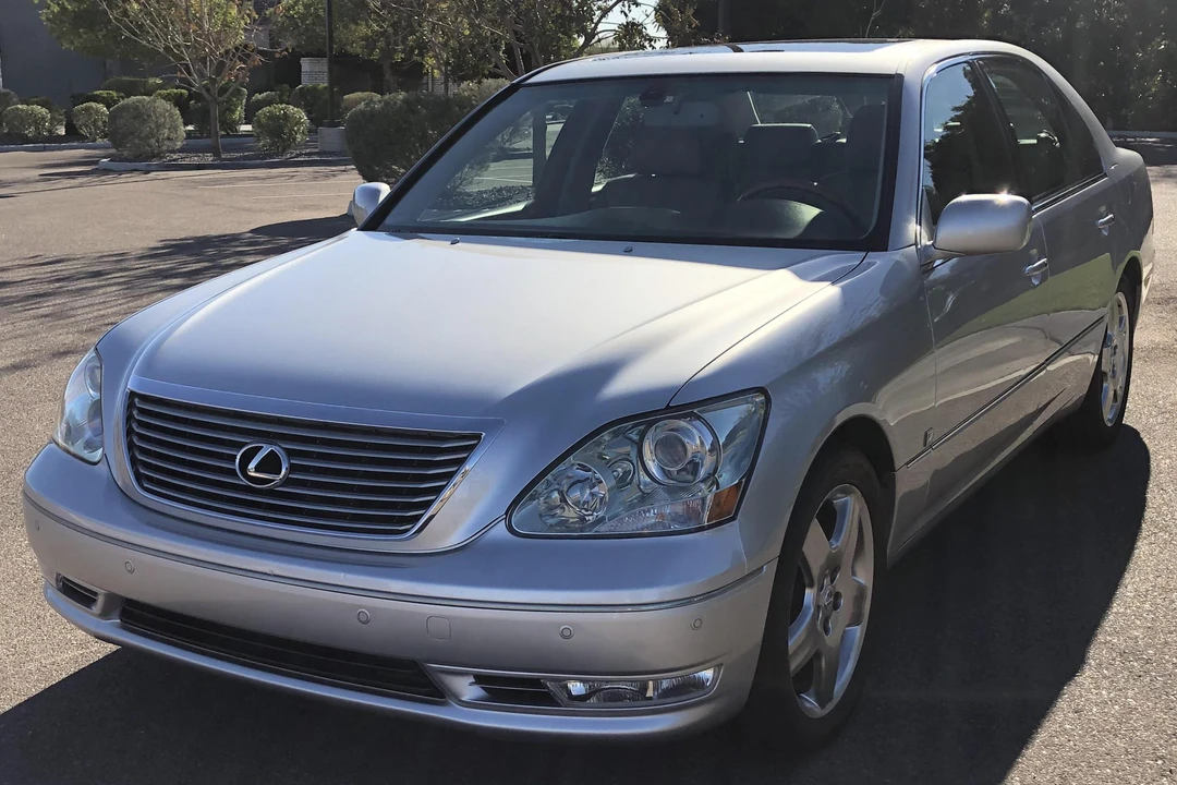 2006 Lexus LS 3rd Gen - Image 12 of 12
