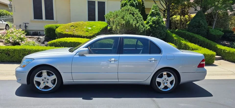 2006 Lexus LS 3rd Gen - Image 4 of 13
