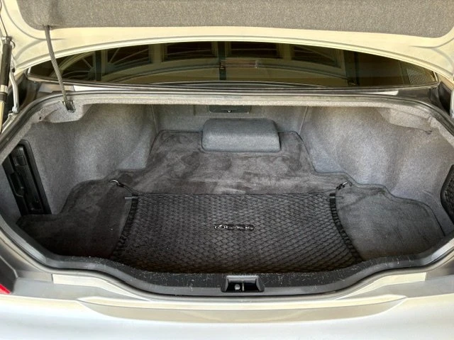 2006 Lexus LS 3rd Gen - Image 13 of 13