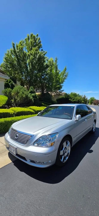 2006 Lexus LS 3rd Gen - Image 7 of 13