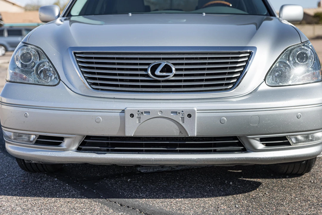 2006 Lexus LS 3rd Gen - Image 18 of 31
