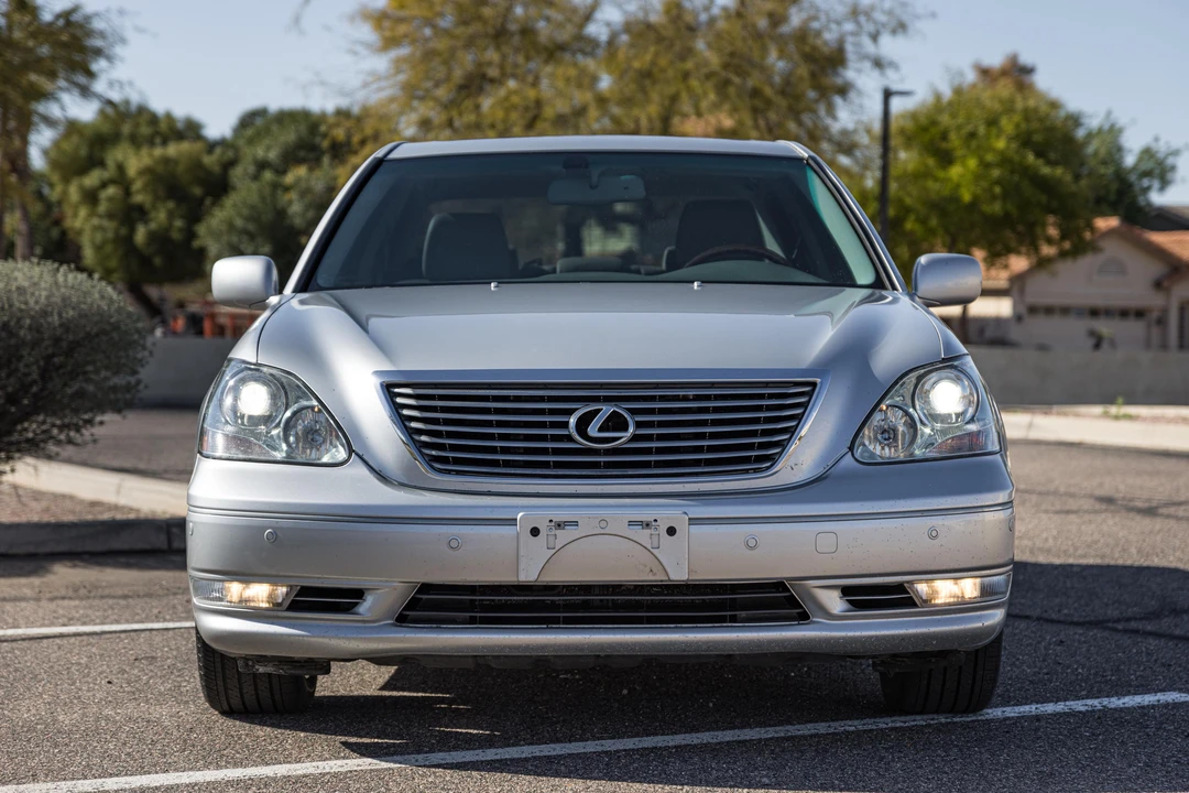 2006 Lexus LS 3rd Gen - Image 6 of 31