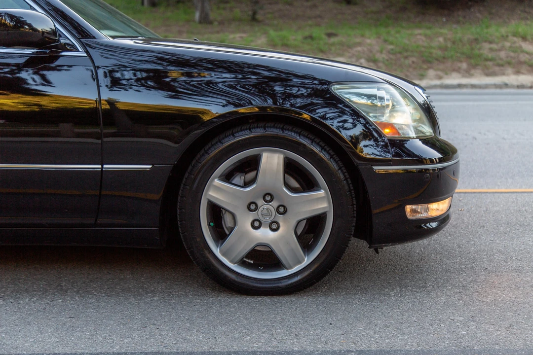 2006 Lexus LS 3rd Gen - Image 30 of 31