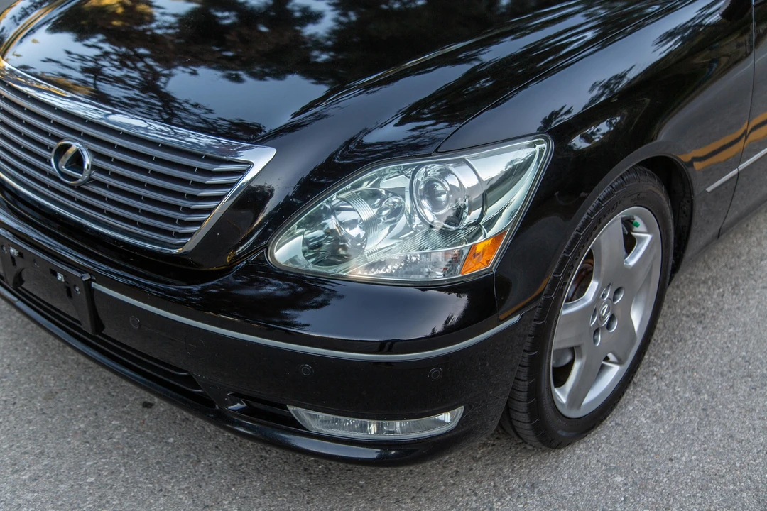 2006 Lexus LS 3rd Gen - Image 13 of 31