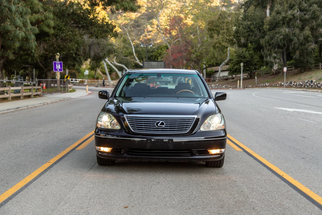 2006 Lexus LS 3rd Gen - Image 6 of 31