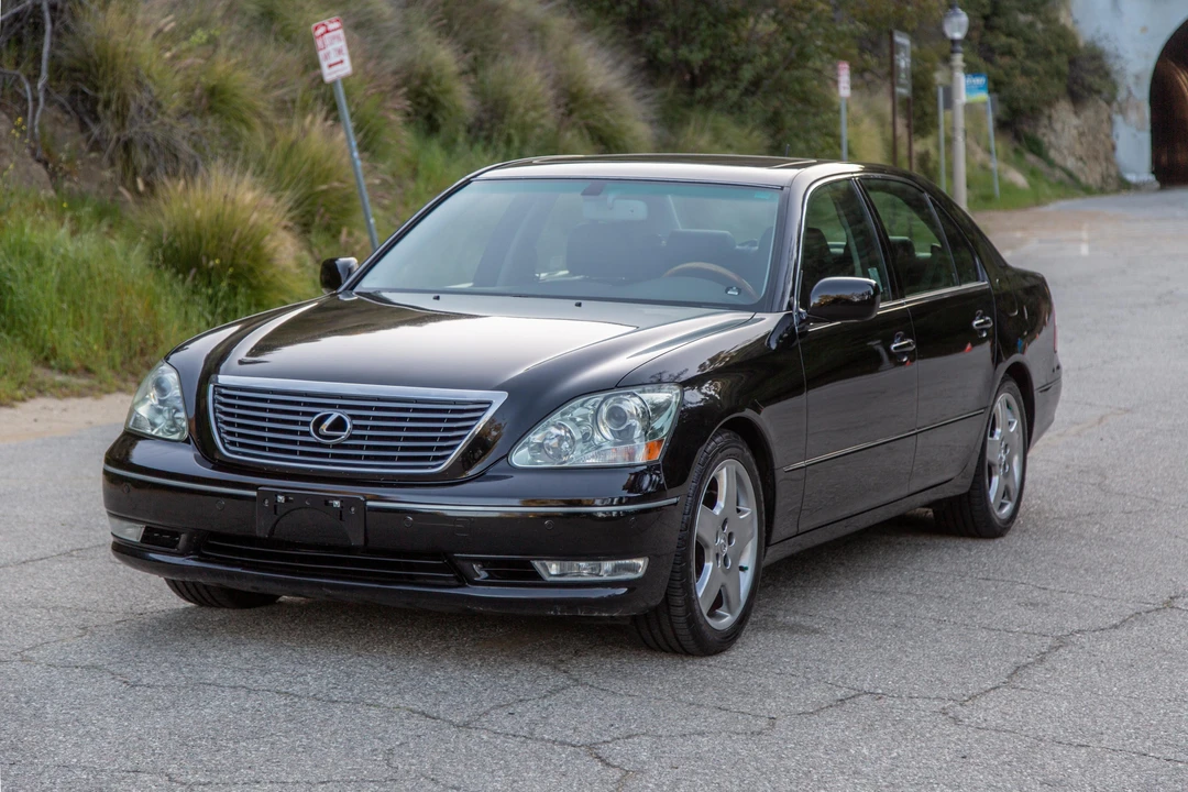 2006 Lexus LS 3rd Gen - Image 7 of 31
