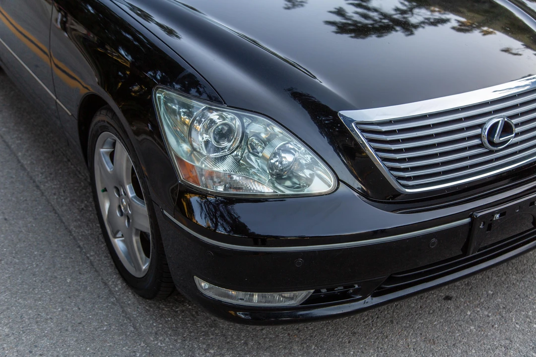 2006 Lexus LS 3rd Gen - Image 11 of 31