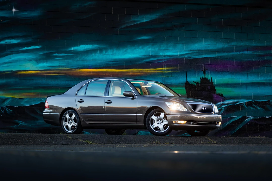 2006 Lexus LS 3rd Gen - Image 29 of 31