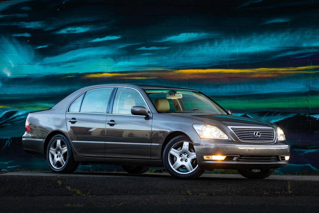 2006 Lexus LS 3rd Gen - Image 28 of 31