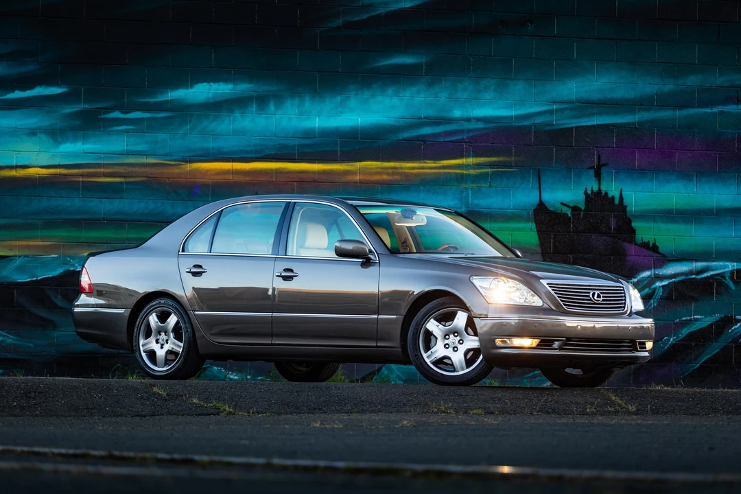 2006 Lexus LS 3rd Gen - Image 25 of 31