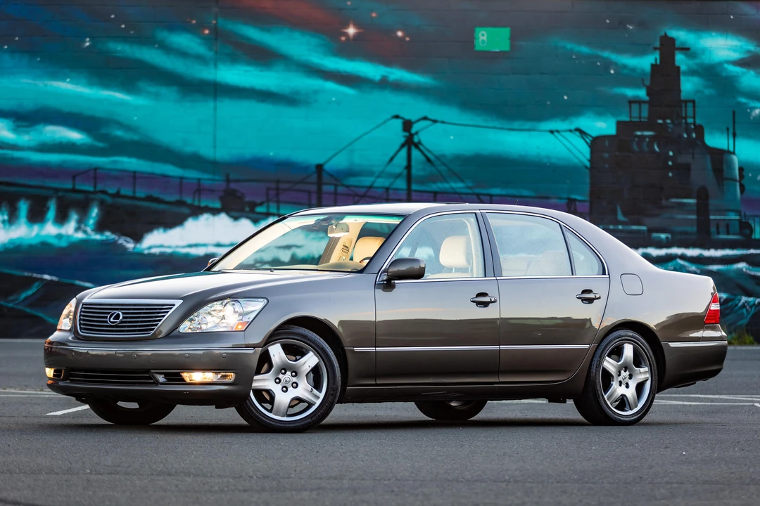 2006 Lexus LS 3rd Gen - Image 10 of 31