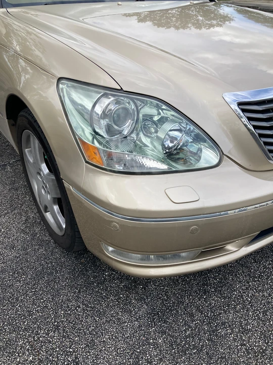2006 Lexus LS 3rd Gen - Image 11 of 31