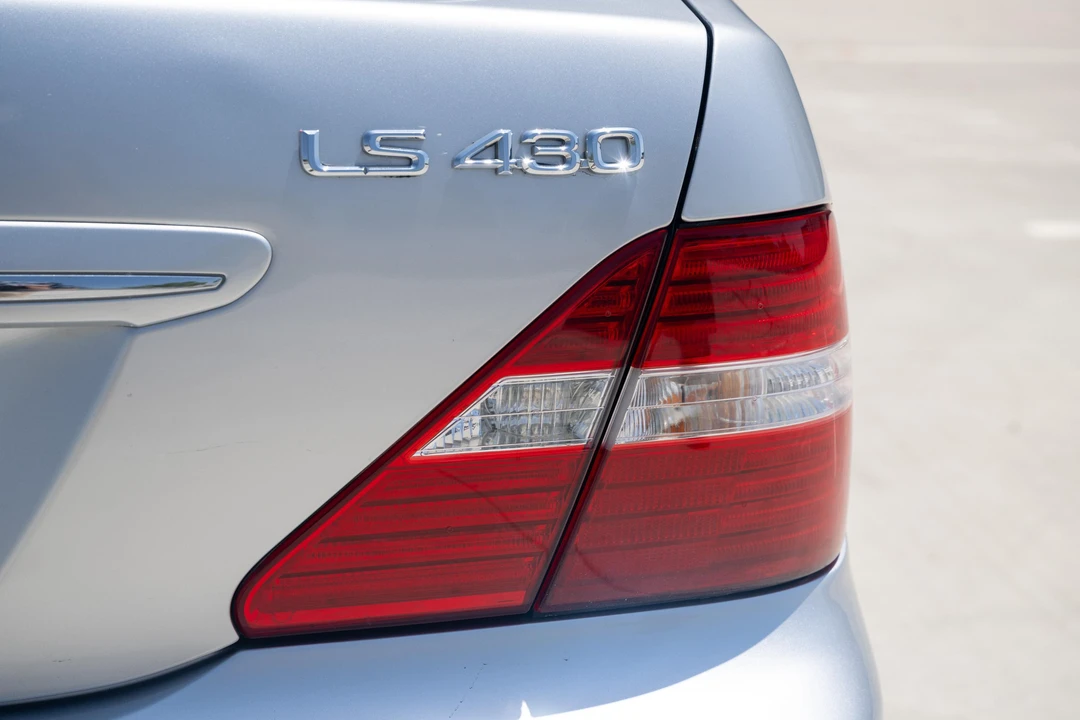 2006 Lexus LS 3rd Gen - Image 31 of 31
