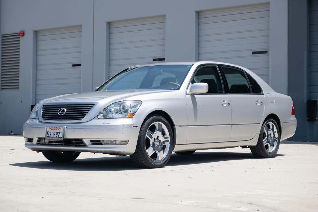 2006 Lexus LS 3rd Gen - Image 8 of 31