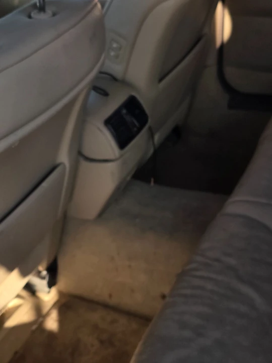 2006 Lexus LS 3rd Gen - Image 19 of 19