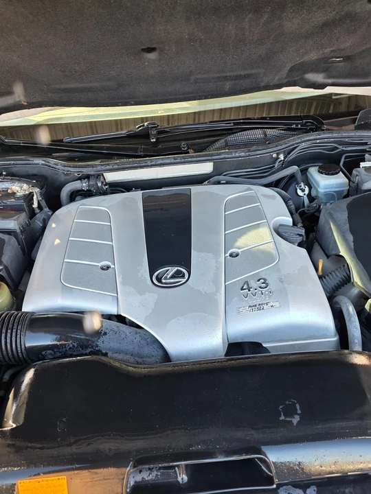 2006 Lexus LS 3rd Gen - Image 7 of 19