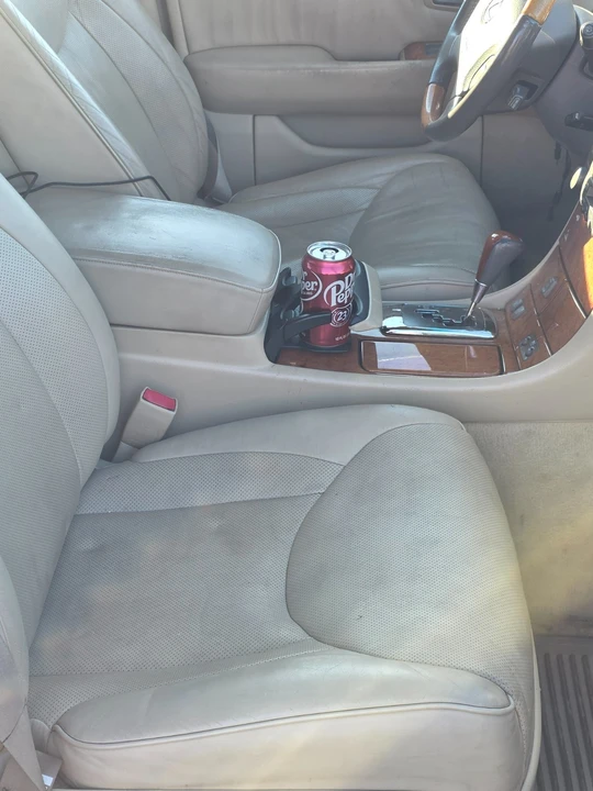2006 Lexus LS 3rd Gen - Image 15 of 19
