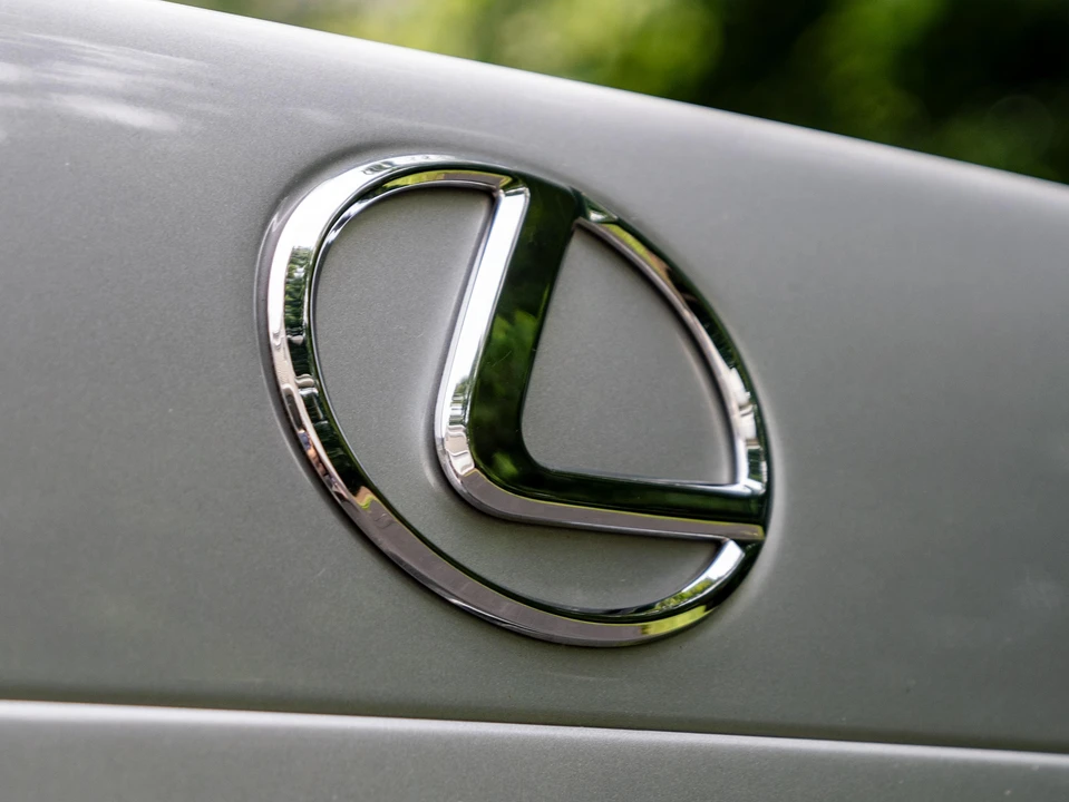 2006 Lexus LS 3rd Gen - Image 30 of 31