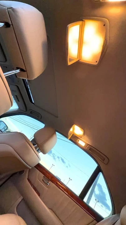 2006 Lexus LS 3rd Gen - Image 13 of 20