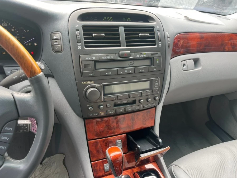 2006 Lexus LS 3rd Gen - Image 12 of 12