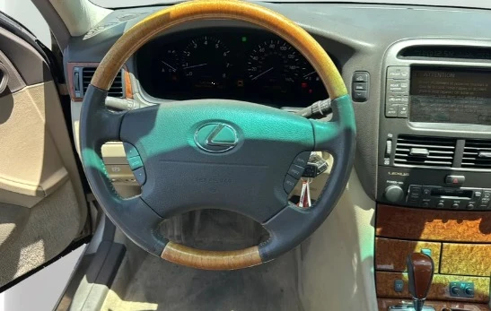 2006 Lexus LS 3rd Gen - Image 7 of 12