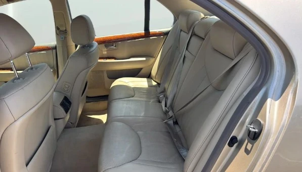 2006 Lexus LS 3rd Gen - Image 11 of 12