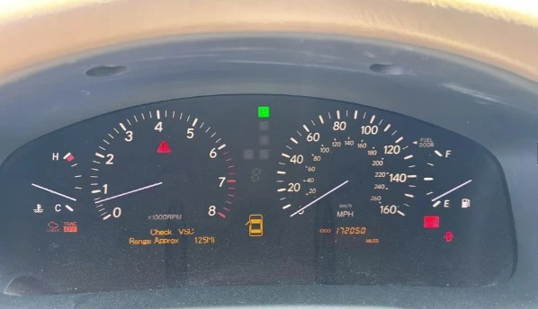 2006 Lexus LS 3rd Gen - Image 8 of 12