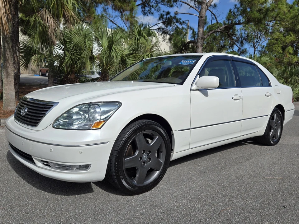 2006 Lexus LS 3rd Gen - Image 2 of 31