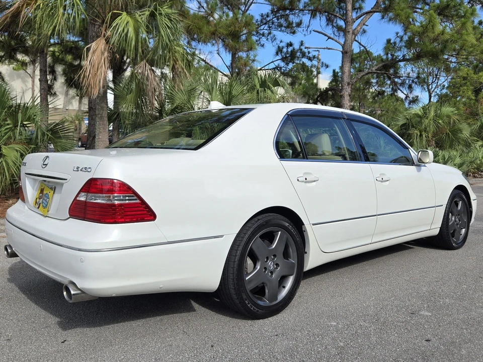 2006 Lexus LS 3rd Gen - Image 26 of 31
