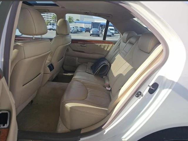 2006 Lexus LS 3rd Gen - Image 9 of 10