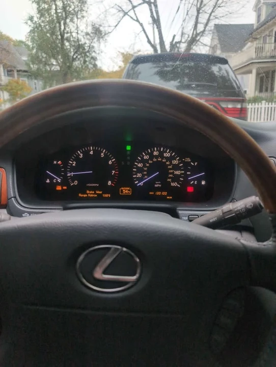 2006 Lexus LS 3rd Gen - Image 6 of 6
