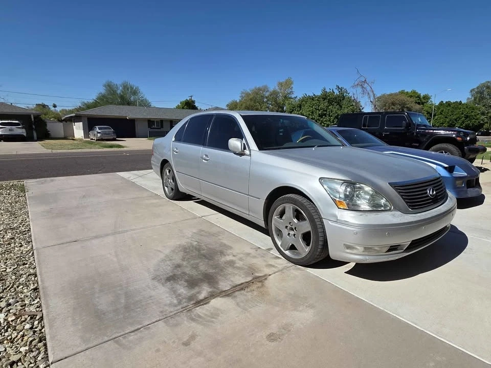 2006 Lexus LS 3rd Gen - Image 2 of 6