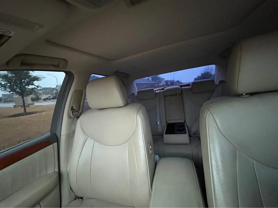2006 Lexus LS 3rd Gen - Image 6 of 8