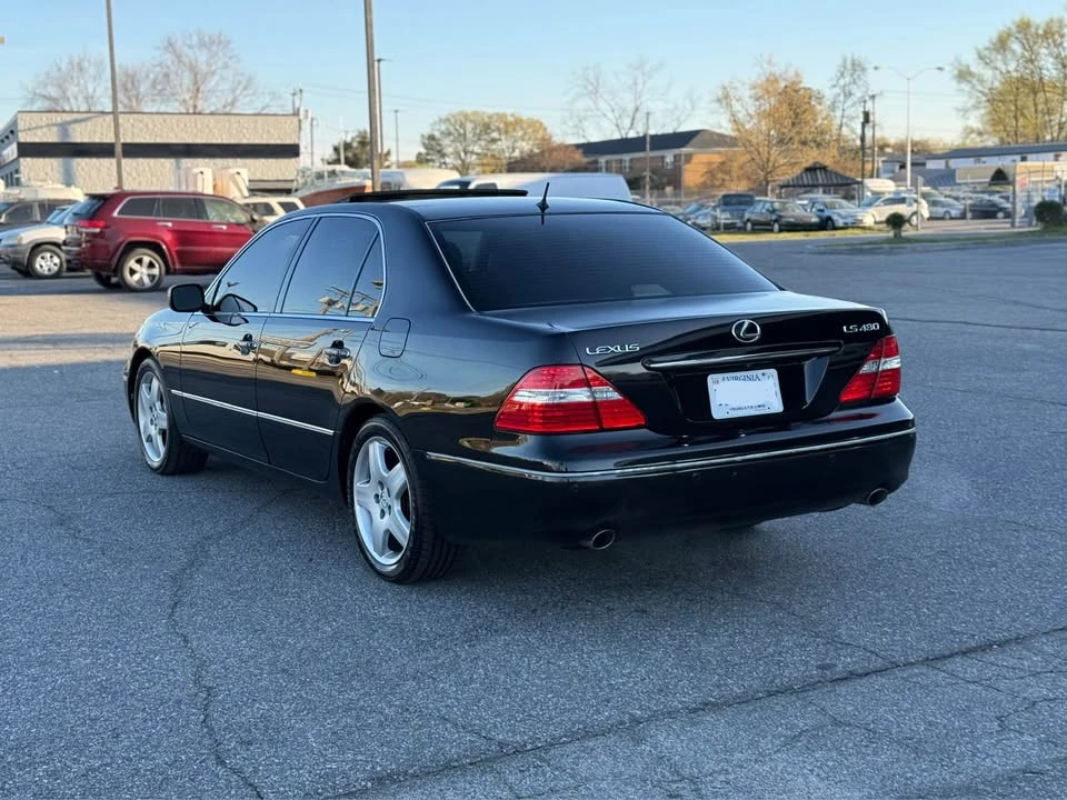 2006 Lexus LS 3rd Gen - Image 2 of 20