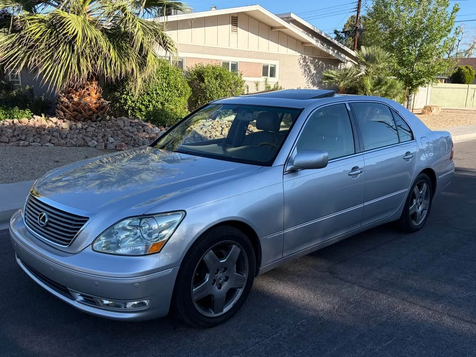2006 Lexus LS 3rd Gen - Image 18 of 18