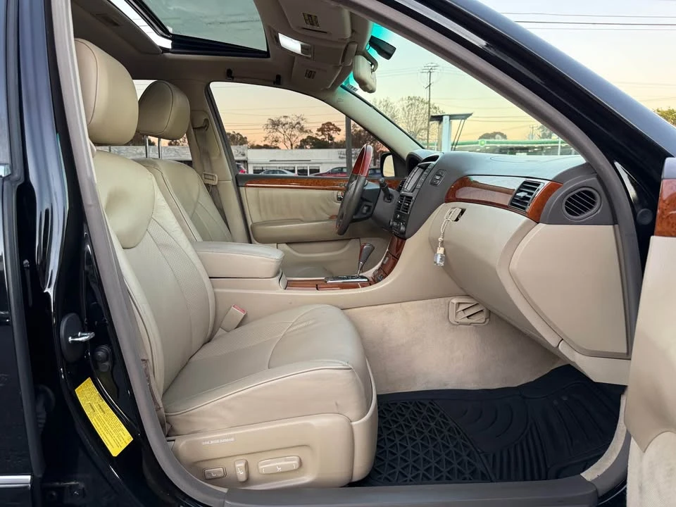 2006 Lexus LS 3rd Gen - Image 17 of 20