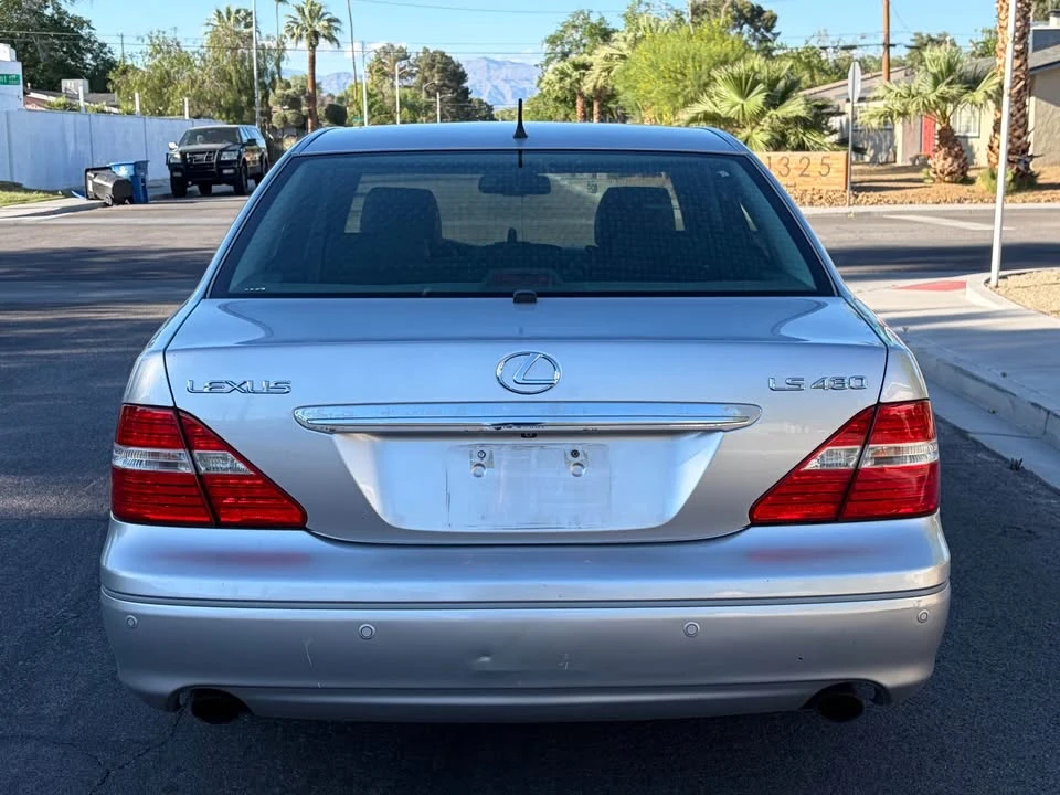 2006 Lexus LS 3rd Gen - Image 4 of 18
