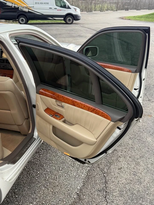 2006 Lexus LS 3rd Gen - Image 12 of 15