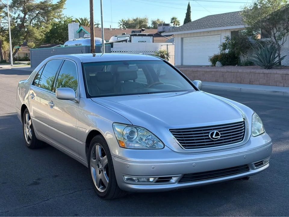 2006 Lexus LS 3rd Gen - Image 7 of 18