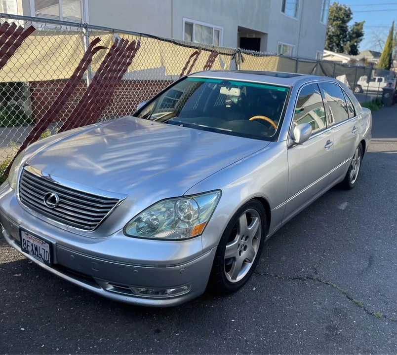 2006 Lexus LS 3rd Gen - Image 3 of 5