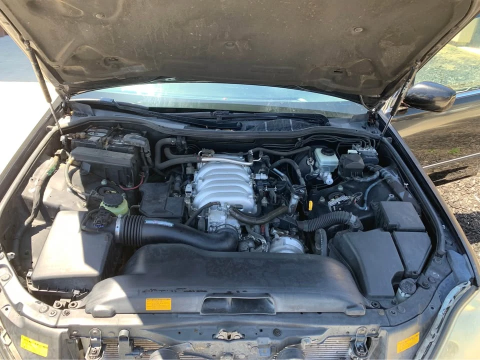 2006 Lexus LS 3rd Gen - Image 9 of 10