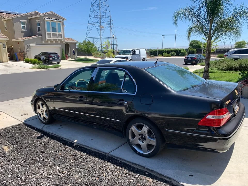 2006 Lexus LS 3rd Gen - Image 3 of 10