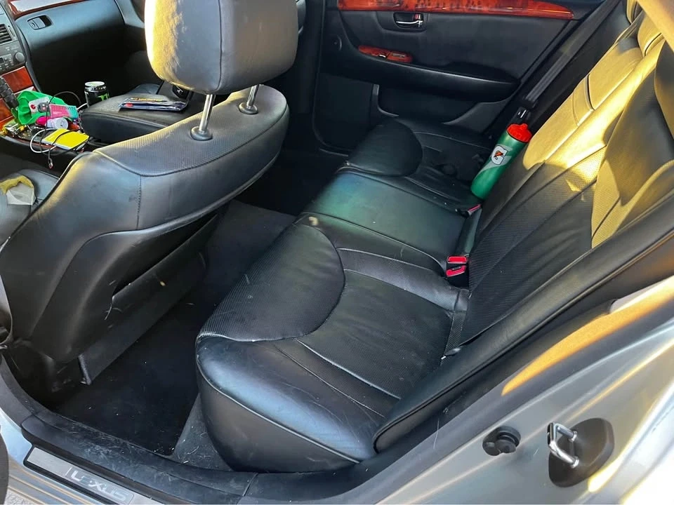 2006 Lexus LS 4th Gen - Image 3 of 16
